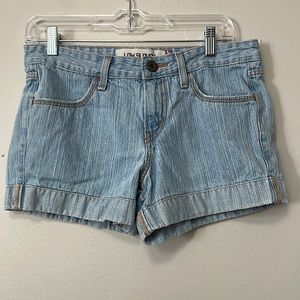 Levi’s jeans shorts. Super comfy. Sz 5